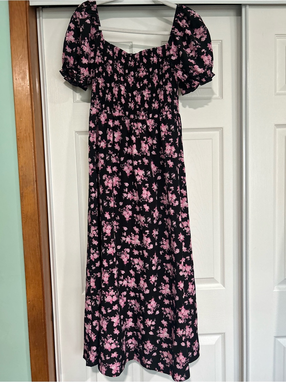 SHEIN Black Midi Dress with Pink Floral Print and Puff Sleeves